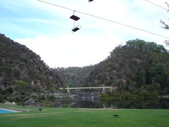 tn_launcestondsc02893.jpg