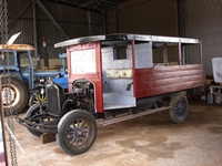 tn_mmhomemadetruck.jpg