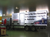 tn_mmkenworth.jpg