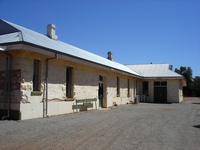 tn_yalgoo5.jpg