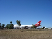tn_qantaslongreach.jpg