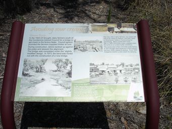 tn_bananabridgedsc05797.jpg