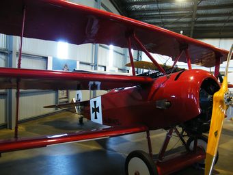 tn_fokker_dr_1_triplanedscf7261.jpg