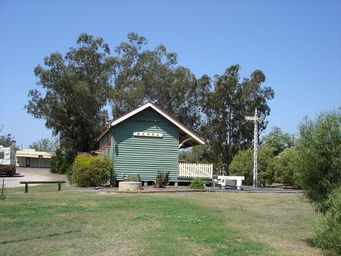 tn_warra_old_railway.jpg