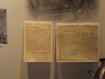 tn_anzacdscf3134.jpg