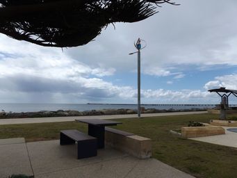 tn_busselton_foreshore_dscf9836.jpg