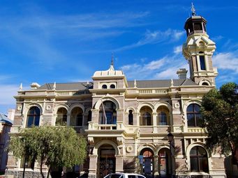 341_broken_hill_town_hall_3.jpg