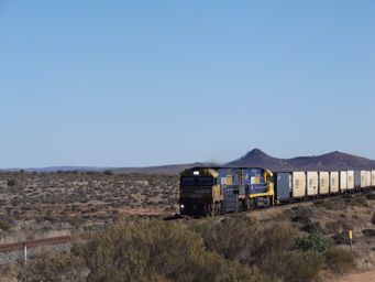 341_train_pyramids_dscf3726.jpg
