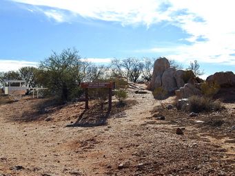 341_white_rocks_4c.jpg