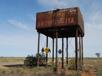 341xmingary_water_tank.jpg