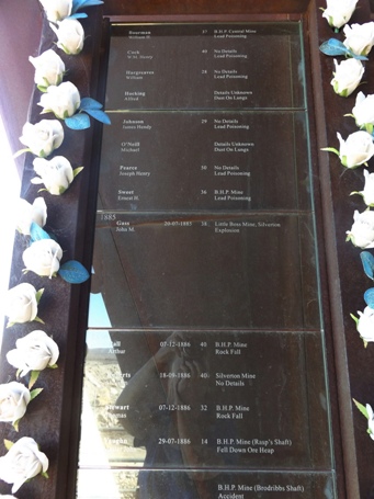 455_miners_memorial_dscf3689s.jpg