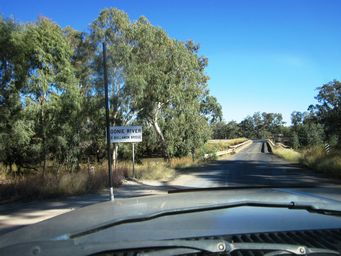 341_moonie_river_bridge_thallon_img_5228a.jpg