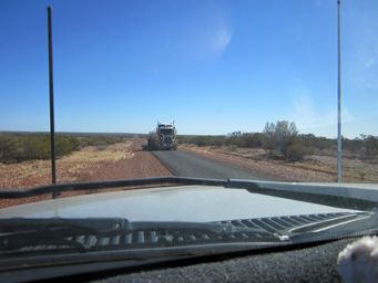 341_warry_gate_road_seal_img_5175s.jpg