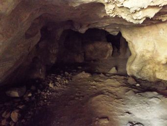 341_borenore_cave_dscf5788.jpg