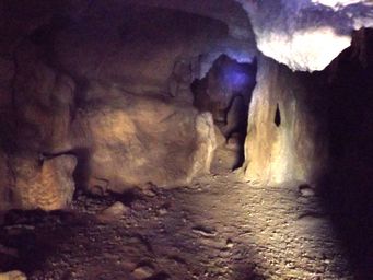 341_borenore_cave_dscf5790.jpg