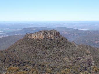 341_euglah_rock_from_doug_sky_lookout_dscf5186.jpg