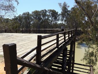 341_bourke_wharf_1_dscf6418.jpg