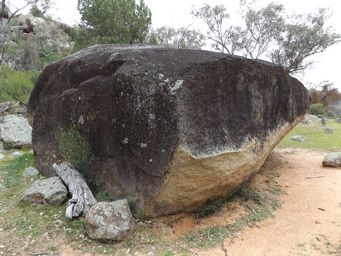 341_escort_rock_dscf6026.jpg