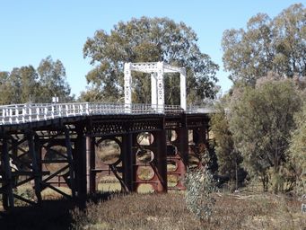 341_north_bourke_lift_bridge_dscf6416.jpg