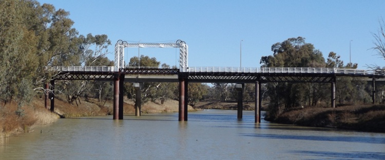 750_banner_north_bourke_bridges_dscf6480sc.jpg