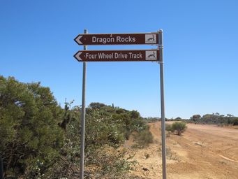 341_dragon_rocks_img_9300.jpg