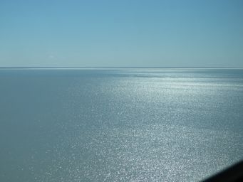 341_lake_eyre_vastness_img_2979s.jpg