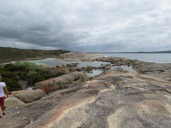 341_little_beach_walk_img_1253.jpg