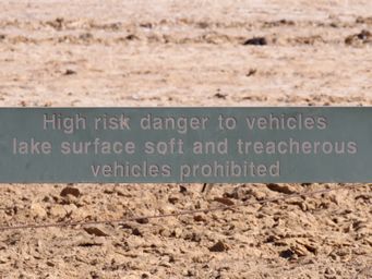 341_warning_sign_img_3534cs.jpg