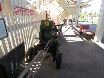 341_wood_saw_merredin_railway_museum_img_9098.jpg