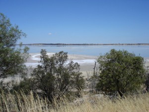 tn_lakedumbleyung1.jpg