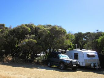 tn_parry_beach_camp_img_0386.jpg