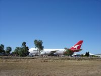 tn_q17longreachqantas.jpg